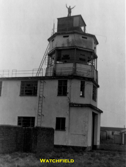 Watchfield Watchtower - Brian on roof !!